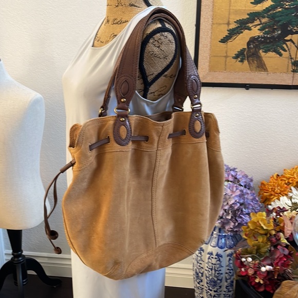 Lucky Brand 100% suede large hobo bag - Picture 2 of 12